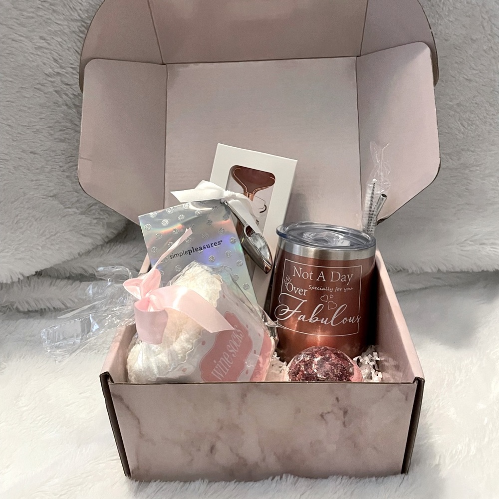 🖤 Ladies 40th Birthday Gift Box 🖤